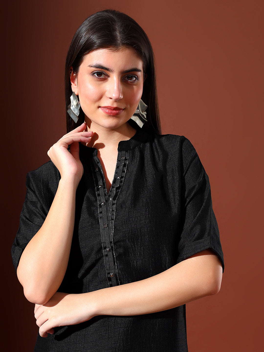 ShiftDresswithMetalliclace