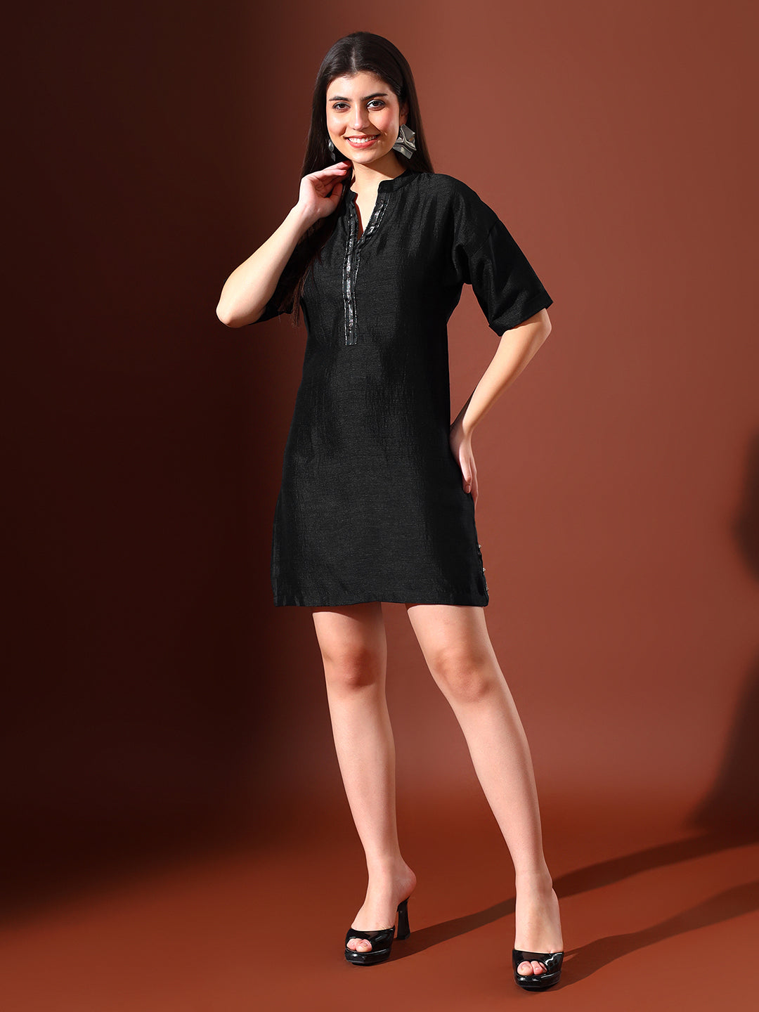 ShiftDresswithMetalliclace